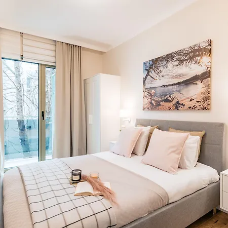 Piedmont 2 - Loftaffair